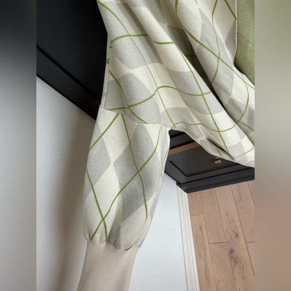 F•R•I•E•N•D•S Central Perk Argyle Open Cardigan • large 
Green Grey Cream - Picture 4 of 7